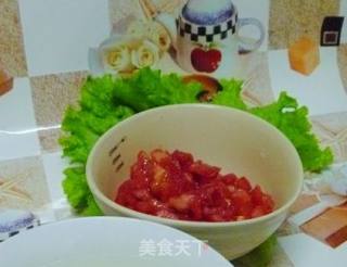 西红柿摊蛋饼的做法步骤：2