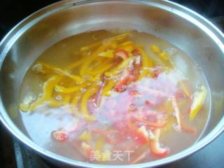【夏日小凉菜】--凉拌彩椒的做法步骤：4