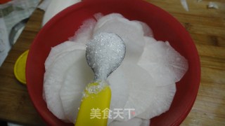 糖醋萝卜片的做法步骤：4