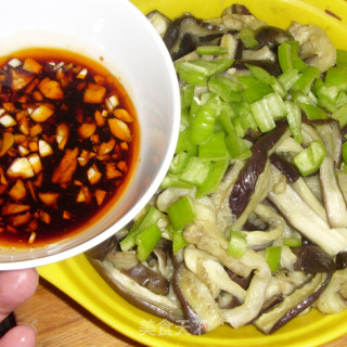 【夏日小凉菜】凉拌茄子的做法步骤：9
