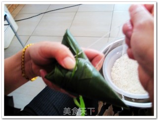 鲜香肉粽的做法步骤：11
