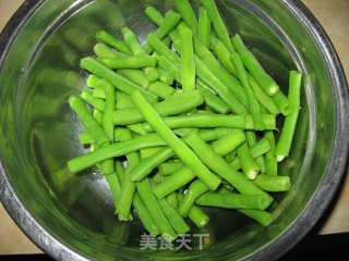 “孕育”中的小墨鱼-----来看看它是怎吐气扬眉的吧的做法步骤：5