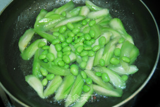 丝瓜炒毛豆籽的做法步骤：11