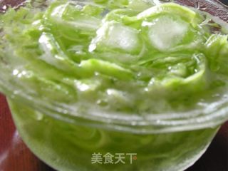 【夏日小凉菜】冰镇苦瓜丝的做法步骤：6