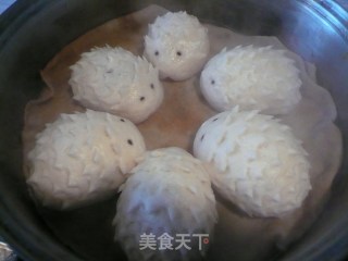 刺猬豆沙包的做法步骤：2