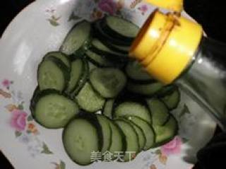 凉拌糖醋黄瓜的做法步骤：4