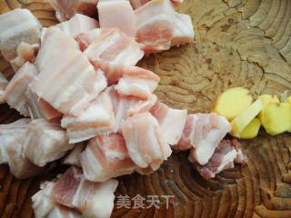 简单家常红烧肉的做法步骤：2