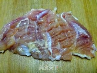 怡汝秘制照烧鸡的做法步骤：2