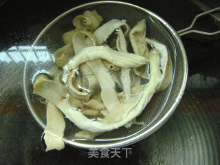 车前草拌鸭肠的做法步骤：8