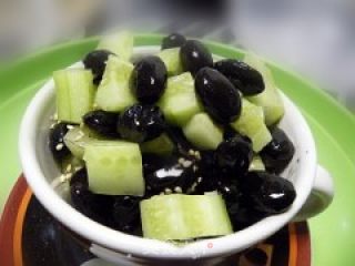 瓜丁黑豆的做法步骤：7