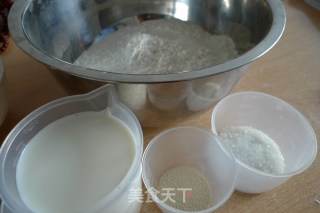 刺猬豆包的做法步骤：1