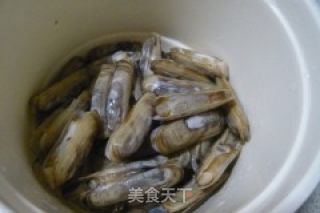 葱香蛏子的做法步骤：1