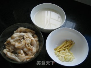 老蛏角瓜煲的做法步骤：2