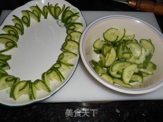 蒜拌北极贝的做法步骤：3
