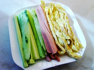 紫菜饭卷的做法步骤：2