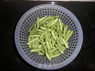 凉拌香辣刀豆的做法步骤：1