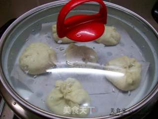 又见丑包子@@家常猪肉韭菜包的做法步骤：13