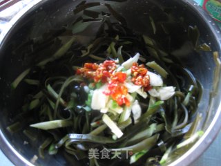 黄瓜拌海带丝的做法步骤：5