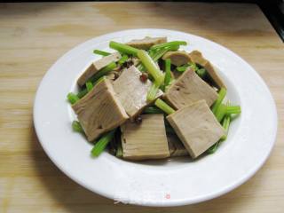 【夏日小凉菜】凉拌豆干的做法步骤：8