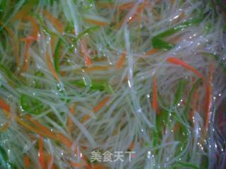 炝拌土豆丝的做法步骤：4