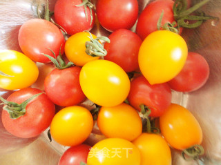 【夏日小凉菜】---姜汁儿番茄的做法步骤：1