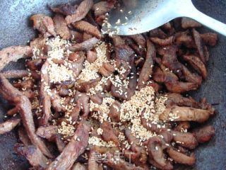 五香牛肉干的做法步骤：5