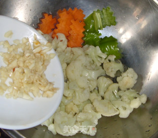 【夏日小凉菜】麻辣菜花的做法步骤：5