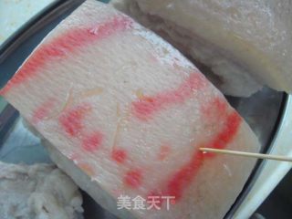 梅菜蒸扣肉的做法步骤：3