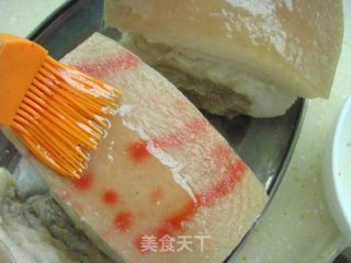 梅菜蒸扣肉的做法步骤：4