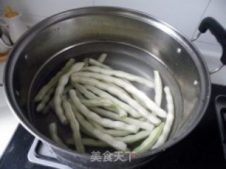 蒜泥芸豆的做法步骤：2