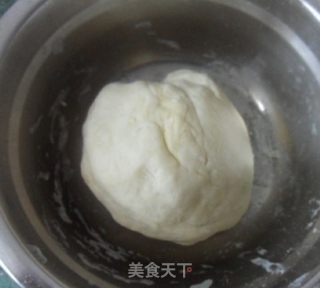 家常葱花油渣饼的做法步骤：3