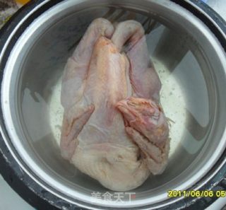 美味手撕鸡（电饭锅版）的做法步骤：1