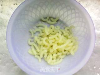 家常味道--番薯绿豆糖水的做法步骤：3