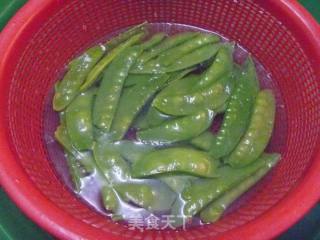 【夏季小凉菜】清脆爽口---凉拌荷兰豆的做法步骤：3