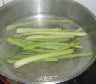 端午吃饺子的做法步骤：2