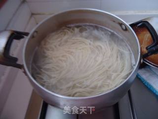 凉拌面的做法步骤：4