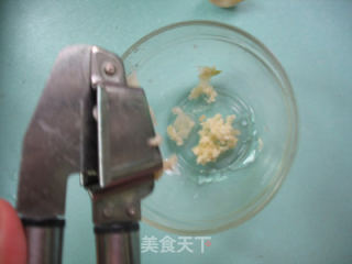 【夏日小凉菜】纯绿色棒棒糖【冰镇豇豆卷】的做法步骤：3
