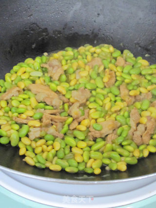 [我爱我的家]豆青焖肉的做法步骤：7
