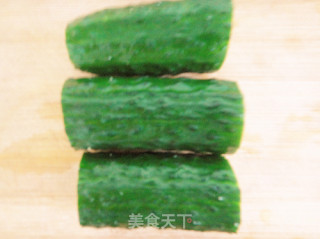 【夏日小凉菜】---甜汁辣瓜条儿的做法步骤：1