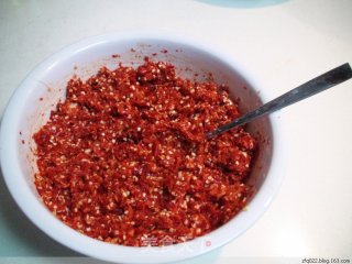 自制辣椒酱的做法步骤：2