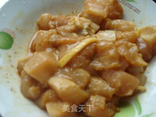 鸡丁孜然杏鲍菇的做法步骤：1
