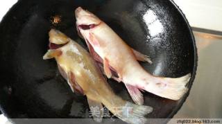 家熬鲑鱼的做法步骤：2