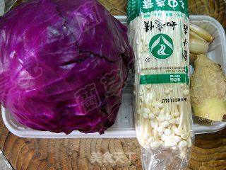 【夏日小凉菜】--辣拌如意紫甘蓝的做法步骤：1