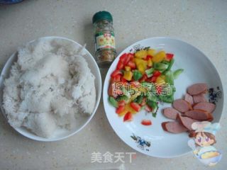咖喱炒饭的做法步骤：1