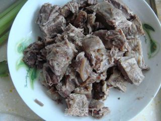 清汤牛肉面的做法步骤：5