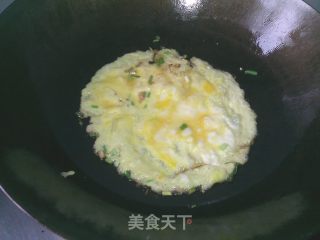 五彩蛋炒饭+茶树菇老鸭汤的做法步骤：6