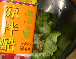 【夏日小凉菜】蒜蓉西兰花的做法步骤：6