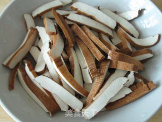 五香炒豆干的做法步骤：2