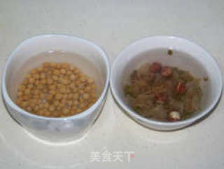莲子百合饮的做法步骤：2