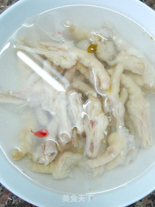 【夏日小凉菜】泡椒凤爪的做法步骤：10